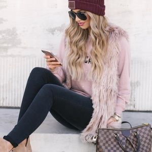 Evereve Dylan Pink Fur Vest L NWOT